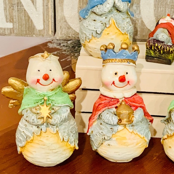 Snowman Nativity Set of 7 - Picture 2 of 10